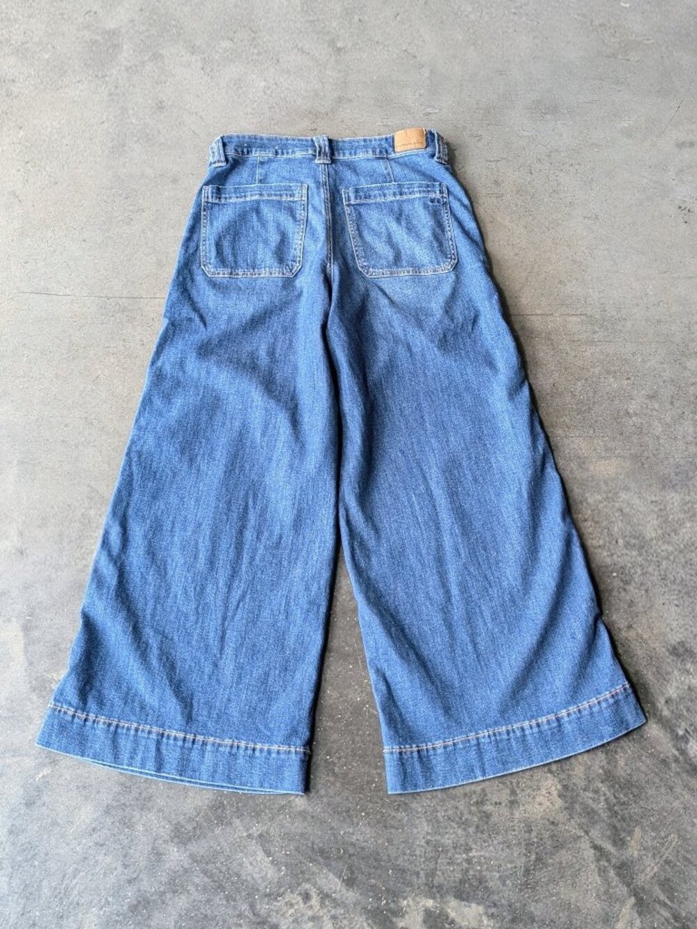 American Eagle Dreamy Drape Stretch Baggy Ultra Wide Leg Super High Waisted Jean - Picture 12 of 12